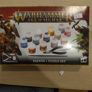Games Workshop paints and tools set